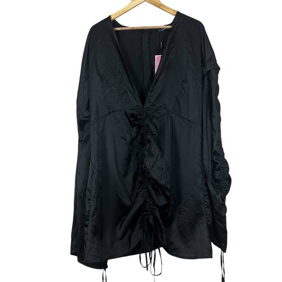 NWT PrettyLittleThing Mini Dress Womens 18 Black Satin Plunge Ruched Cocktail - Picture 3 of 6